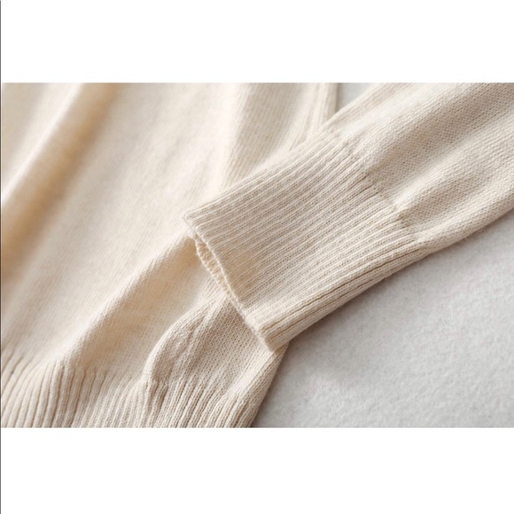 NEW Beige Cashmere Blend Long Sleeve Turtleneck Pullover - Picture 3 of 6